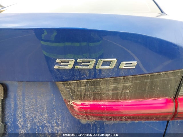 WBA5P9C0XNFM78977 BMW 330e Xdrive