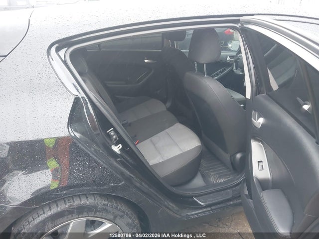 12580786 :رقم المزاد ، KNAFK5A83F5296792 vin ، 2015 Kia Forte 2.0l Lx+ مزاد بيع