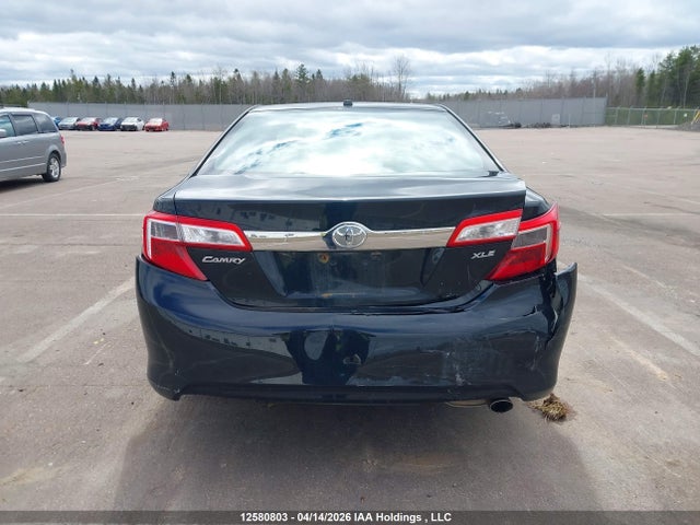 2012 Toyota Camry Xle მანქანა იყიდება აუქციონზე, vin: 4T1BF1FK7CU165560, აუქციონის ნომერი: 12580803