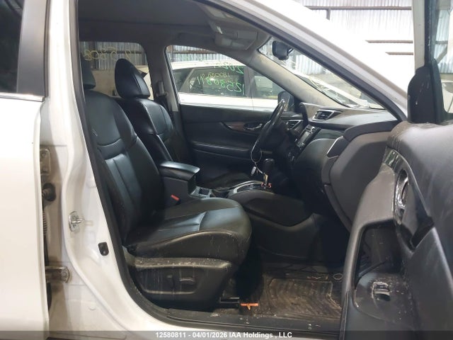 5N1AT2MV1EC820831 Nissan Rogue S/sl/sv
