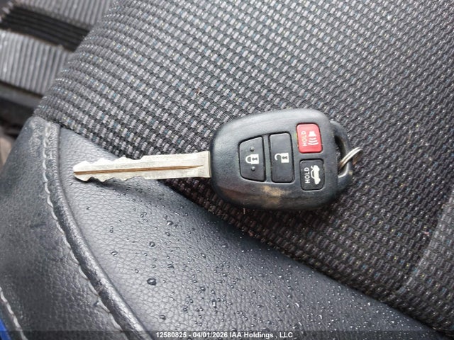 12580825 :رقم المزاد ، 2T1BURHE5HC822294 vin ، 2017 Toyota Corolla L/le/xle/se/xse مزاد بيع