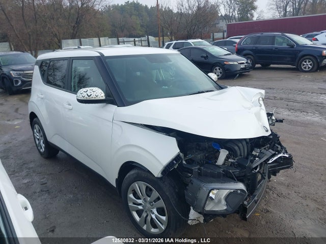 KNDJ23AU3M7149095 KIA Soul Lx/x Line/s