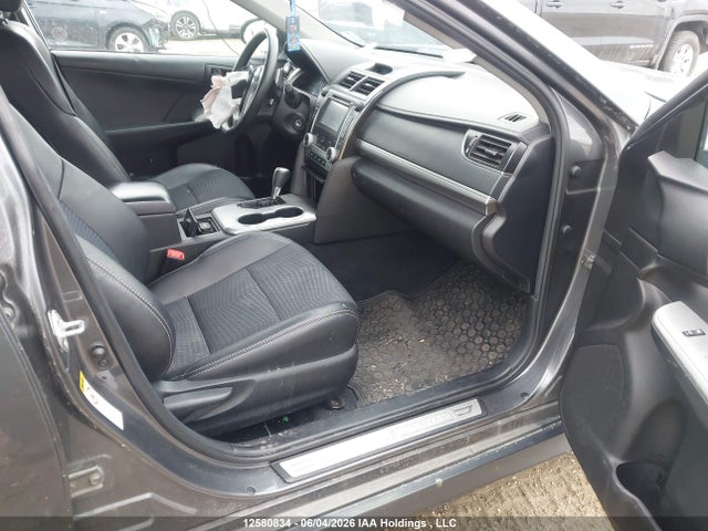12580834 :رقم المزاد ، 4T1BF1FK4CU144861 vin ، 2012 Toyota Camry Se/le/xle مزاد بيع