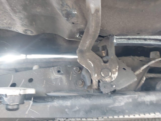 2HKRM4H42GH117313 Honda CR-V SE