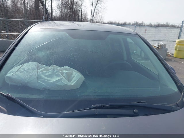 2HKRM4H42GH117313 Honda CR-V SE
