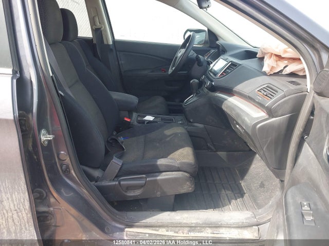 2HKRM4H42GH117313 Honda CR-V SE