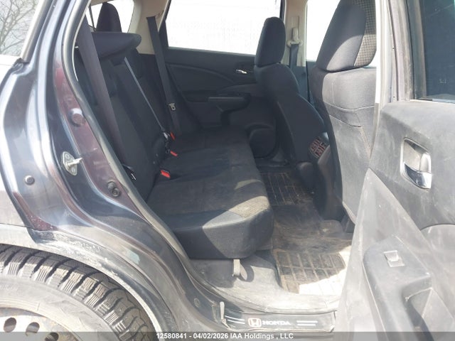 2HKRM4H42GH117313 Honda CR-V SE