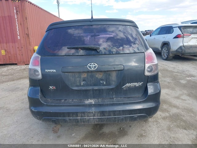 12580851 :رقم المزاد ، 2T1KR32E45C873773 vin ، 2005 Toyota Matrix Xr مزاد بيع