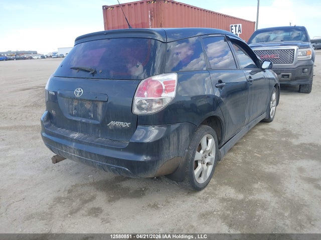 12580851 :رقم المزاد ، 2T1KR32E45C873773 vin ، 2005 Toyota Matrix Xr مزاد بيع