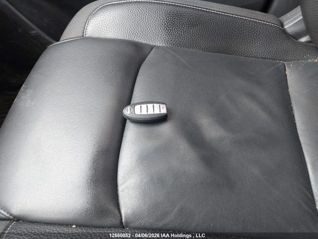 12580852 :رقم المزاد ، 5N1DR3CE6NC262140 vin ، 2022 Nissan Pathfinder Sl مزاد بيع