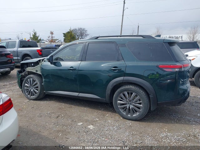 12580852 :رقم المزاد ، 5N1DR3CE6NC262140 vin ، 2022 Nissan Pathfinder Sl مزاد بيع