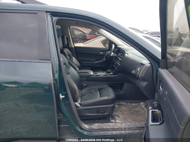 12580852 :رقم المزاد ، 5N1DR3CE6NC262140 vin ، 2022 Nissan Pathfinder Sl مزاد بيع