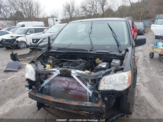 2C4RDGBG5ER281045 Dodge Grand Caravan Se