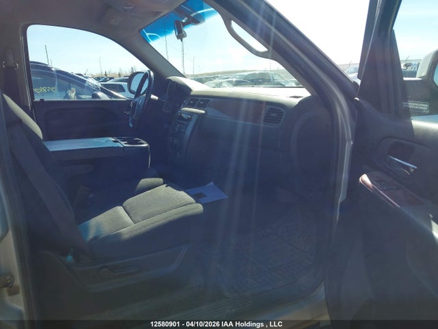 Aukcja sprzedaży 2011 Gmc Yukon Sle, vin: 1GKS2AE09BR102658, numer aukcji: 12580901