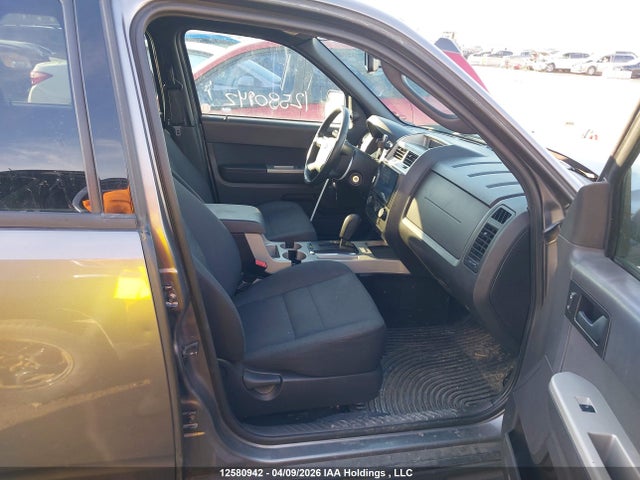 Продажа на аукционе авто 2011 Ford Escape Xlt, vin: 1FMCU9DG5BKC00081, номер лота: 12580942