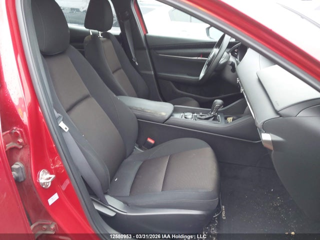 JM1BPAK79L1155195 Mazda Mazda3 Gx