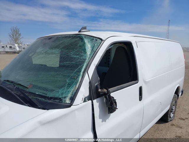 1GCWGAFP8P1105910 Chevrolet Express