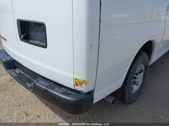 1GCWGAFP8P1105910 Chevrolet Express