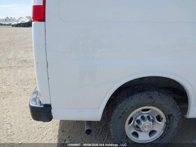 1GCWGAFP8P1105910 Chevrolet Express