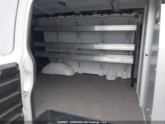 1GCWGAFP8P1105910 Chevrolet Express