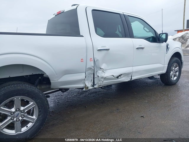1FTFW3L84RKD29877 Ford F150 Xlt