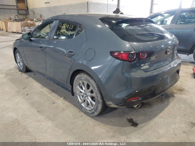 12581015 :رقم المزاد ، JM1BPALM5K1130152 vin ، 2019 Mazda 3 Preferred Plus مزاد بيع