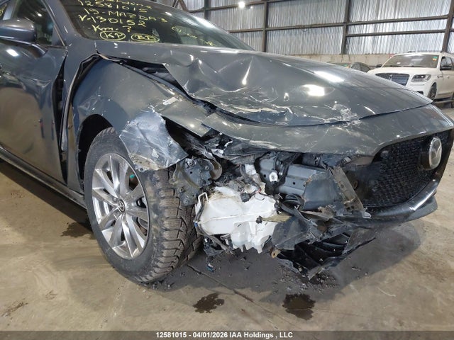 12581015 :رقم المزاد ، JM1BPALM5K1130152 vin ، 2019 Mazda 3 Preferred Plus مزاد بيع