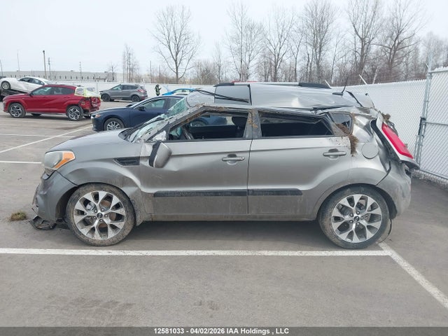 2013 Kia Soul 2.0l 2u/2.0l 4u/2.0l 4u Burner/2.0l 4u Luxury/2.0l 4u Retro მანქანა იყიდება აუქციონზე, vin: KNDJT2A68D7601535, აუქციონის ნომერი: 12581033