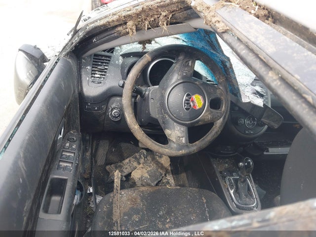 2013 Kia Soul 2.0l 2u/2.0l 4u/2.0l 4u Burner/2.0l 4u Luxury/2.0l 4u Retro მანქანა იყიდება აუქციონზე, vin: KNDJT2A68D7601535, აუქციონის ნომერი: 12581033