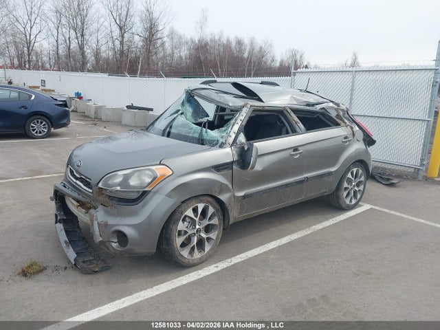 2013 Kia Soul 2.0l 2u/2.0l 4u/2.0l 4u Burner/2.0l 4u Luxury/2.0l 4u Retro მანქანა იყიდება აუქციონზე, vin: KNDJT2A68D7601535, აუქციონის ნომერი: 12581033