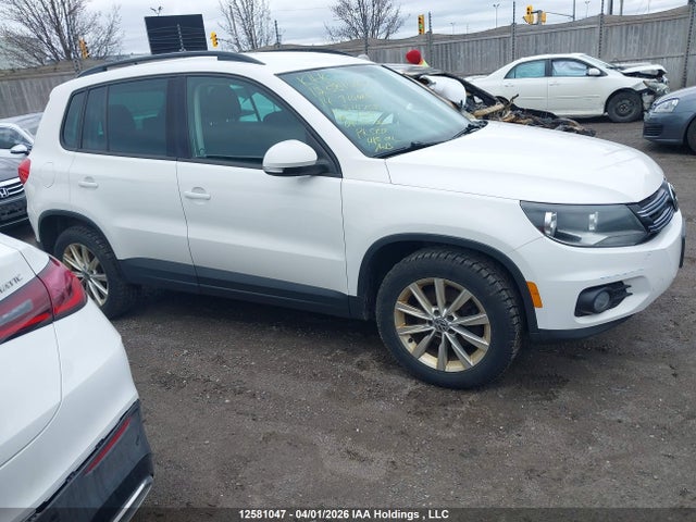 12581047 :رقم المزاد ، WVGJV3AX4EW514758 vin ، 2014 Volkswagen Tiguan S/se/sel/r-line مزاد بيع