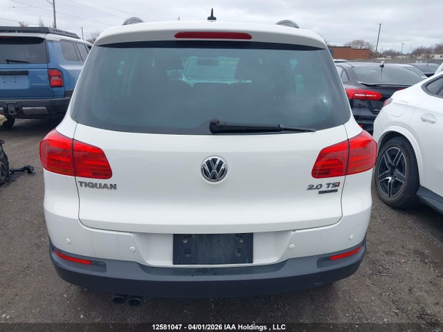 12581047 :رقم المزاد ، WVGJV3AX4EW514758 vin ، 2014 Volkswagen Tiguan S/se/sel/r-line مزاد بيع