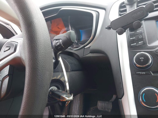 Продаж на аукціоні авто 2015 Ford Fusion S Hybrid, vin: 3FA6P0UU6FR270870, номер лоту: 12581048