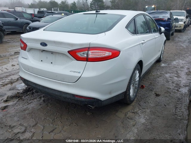 Продаж на аукціоні авто 2015 Ford Fusion S Hybrid, vin: 3FA6P0UU6FR270870, номер лоту: 12581048