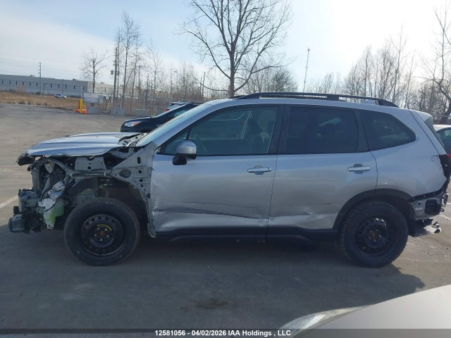 12581056 :رقم المزاد ، JF2SKEJC2MH524672 vin ، 2021 Subaru Forester Touring مزاد بيع