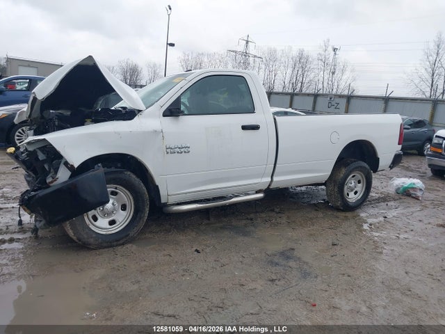 3C6JR6DGXHG695915 RAM 1500 St