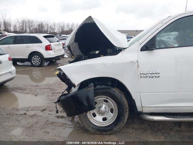 3C6JR6DGXHG695915 RAM 1500 St