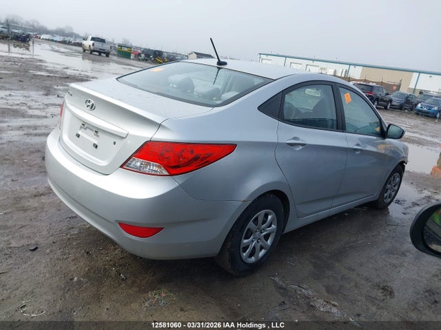 Продаж на аукціоні авто 2013 Hyundai Accent, vin: KMHCT4AE2DU303426, номер лоту: 12581060