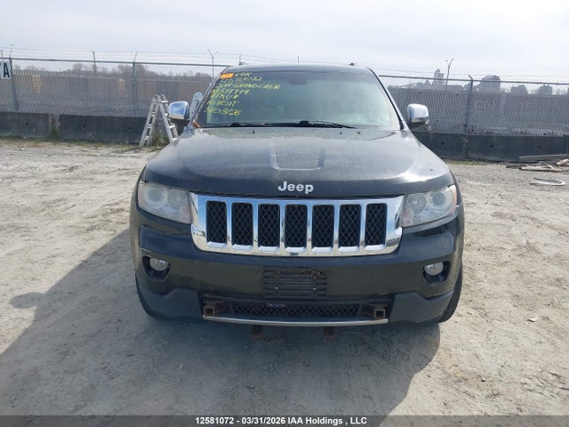 12581072 :رقم المزاد ، 1J4RR6GT4BC517944 vin ، 2011 Jeep Grand Cherokee Overland مزاد بيع