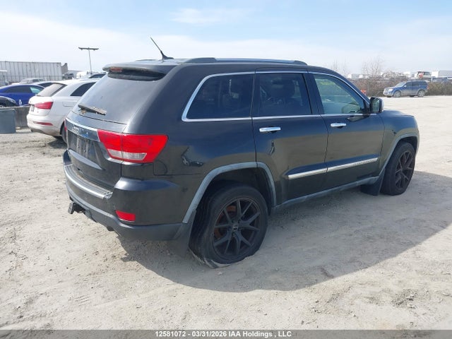 12581072 :رقم المزاد ، 1J4RR6GT4BC517944 vin ، 2011 Jeep Grand Cherokee Overland مزاد بيع