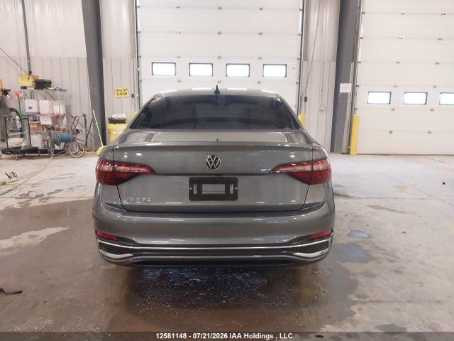 3VWGM7BUXRM011994 Volkswagen Jetta Highline