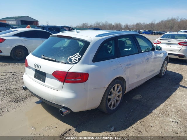 12581201 :رقم المزاد ، WAUSFCFL3BA148745 vin ، 2011 Audi A4 مزاد بيع
