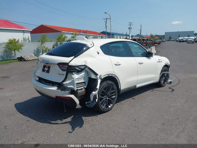 Продаж на аукціоні авто 2023 Maserati Levante Modena, vin: ZN661YUM8PX418521, номер лоту: 12581203
