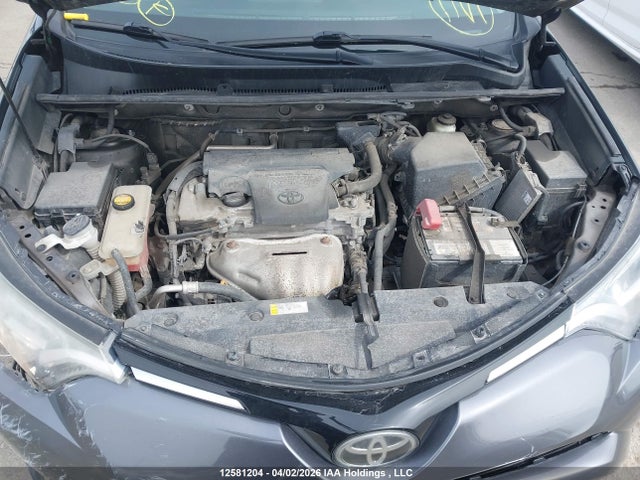 12581204 :رقم المزاد ، 2T3BFREV3JW796031 vin ، 2018 Toyota Rav4 مزاد بيع