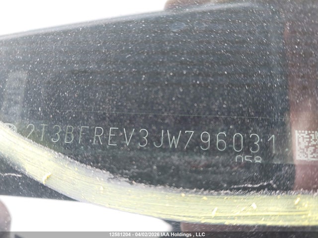 12581204 :رقم المزاد ، 2T3BFREV3JW796031 vin ، 2018 Toyota Rav4 مزاد بيع