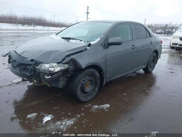 12581205 :رقم المزاد ، 2T1BU4EE0DC001394 vin ، 2013 Toyota Corolla S/le مزاد بيع
