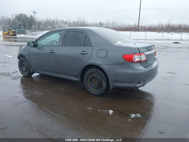 12581205 :رقم المزاد ، 2T1BU4EE0DC001394 vin ، 2013 Toyota Corolla S/le مزاد بيع