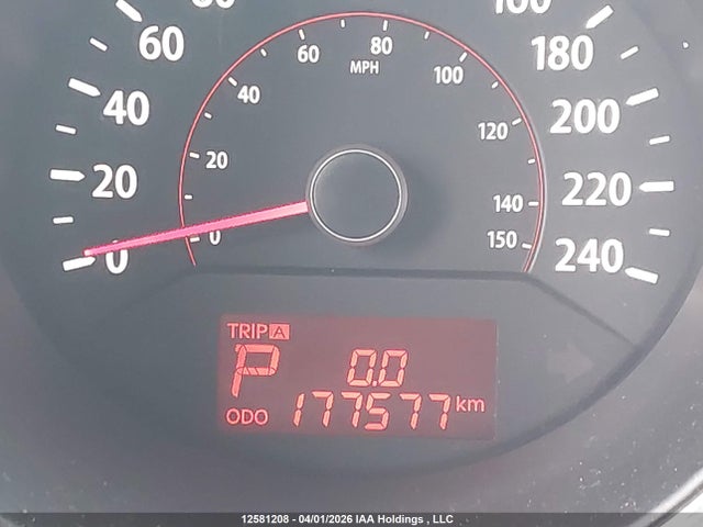 2011 Kia Sorento Lx მანქანა იყიდება აუქციონზე, vin: 5XYKTDA20BG183632, აუქციონის ნომერი: 12581208