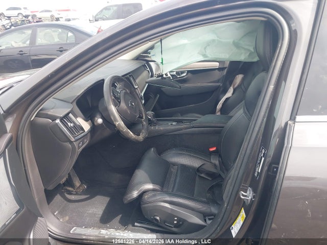 LVYA22ML2MP216825 Volvo S90 T6 Inscription
