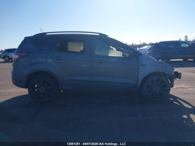 Продажа на аукционе авто 2018 Ford Escape Titanium, vin: 1FMCU9J95JUC21389, номер лота: 12581251